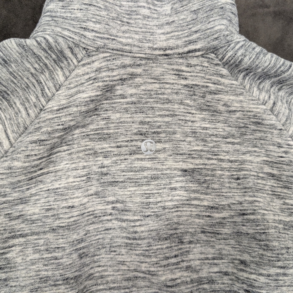 lululemon 10(?) athletica Charcoal Turtleneck Sweater
